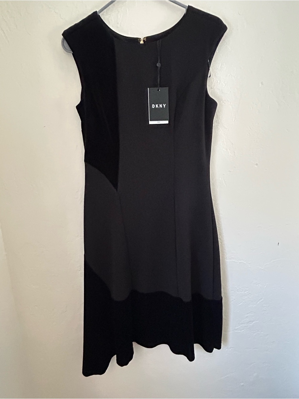 DKNY Black Sleeveless A-Line Dress